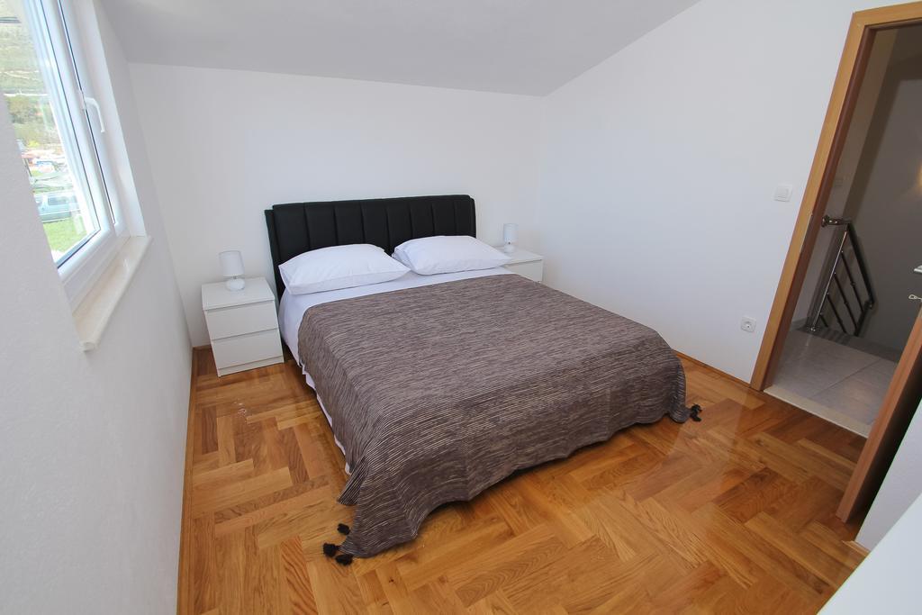 Apartman Dominik Τρογκίρ Εξωτερικό φωτογραφία