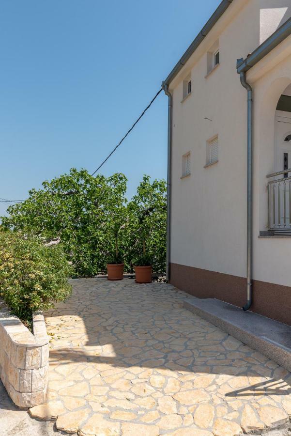Apartman Dominik Τρογκίρ Εξωτερικό φωτογραφία