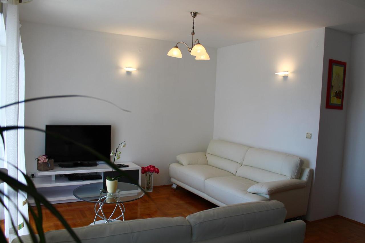 Apartman Dominik Τρογκίρ Εξωτερικό φωτογραφία